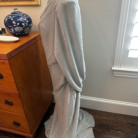 Betsy & Adam Metallic Cape Gown - Picture 7 of 9